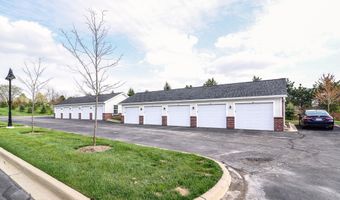 922 W Summerfield Glen Cir, Ann Arbor, MI 48103