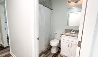 2300 Arbor Dr, Biloxi, MS 39531