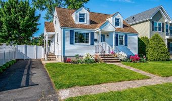 49 N Smith St, Avenel, NJ 07001