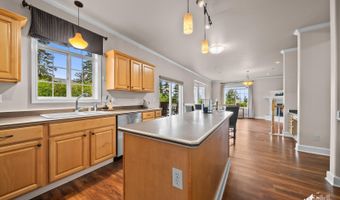 16140 Bridgewood Cir, Anchorage, AK 99516
