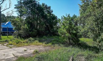 12209 Hickman Rd, Biloxi, MS 39532