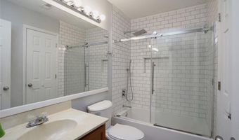 905 WENTWORTH Ct, Alpharetta, GA 30022