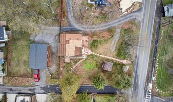 8586 Lake Shore Rd, Angola, NY 14006