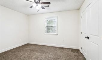 249 SOMERSET St, Laplace, LA 70068