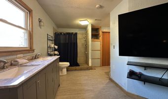 111 W Lee St, Aurora, MO 65605