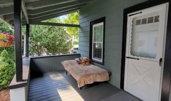104 John St, Bennington, VT 05201