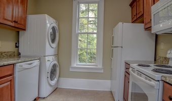 105 Florence St Apt 201, Aiken, SC 29801