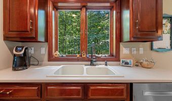 4660 WEDGESTONE Ct, Oneida, WI 54155