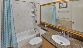 545 Mananai Pl 28R, Honolulu, HI 96818