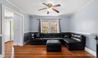 12 Blackstone St, Cumberland, RI 02864