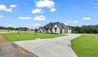 313 Wrangler Ct, Weatherford, TX 76085