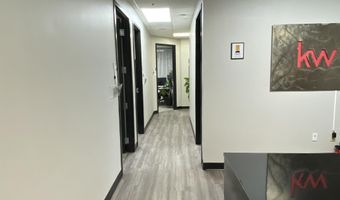 517 N WESTHILL Blvd, Appleton, WI 54914