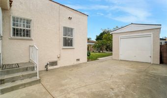 531 W Arbutus St, Compton, CA 90220
