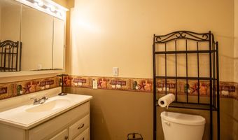 800 Pond Lick Rd, Annville, KY 40402