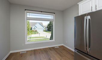 821 NW 21st Ct, Ankeny, IA 50023
