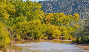 50 Private Drive 1706 A, Abiquiu, NM 87510