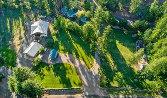 461 463 Glacier Loop Rd, Bayview, ID 83803