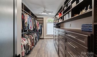 2500 Giverny Dr, Charlotte, NC 28226