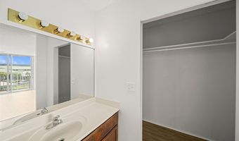 101 AUPUNI St 521, Hilo, HI 96720