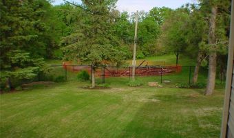 1112 Queens Ln, Anoka, MN 55303