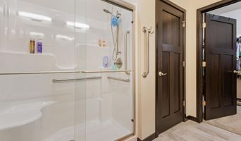 1707 N 18th St, Aberdeen, SD 57401