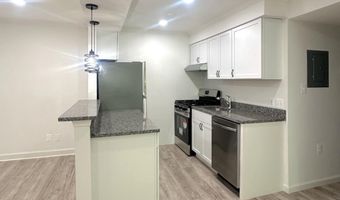 4211 AMERICANA Dr 102, Annandale, VA 22003
