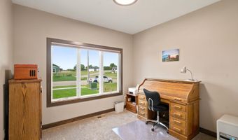 612 Iver Ave, Baltic, SD 57003