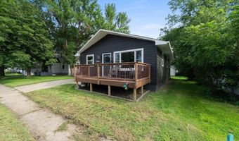 611 E 3Rd St St, Bridgewater, SD 57319