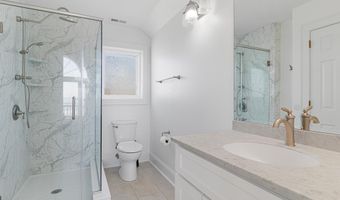 107 Ocean Ridge Dr, Atlantic Beach, NC 28512