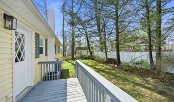 4 Rainbow Trl, Alloway, NJ 07422