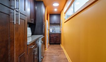427 Akoakoa Pl, Kailua, HI 96734