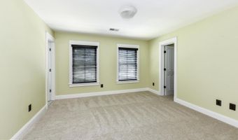 1812 N RANDOLPH St, Arlington, VA 22207