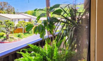 8293 ECHO DELL Rd, San Diego, CA 92119