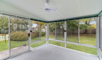 15 Blondin Cir, Burlington, VT 05408