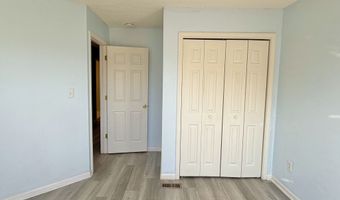 7045 Gavin Dr, Indianapolis, IN 46217