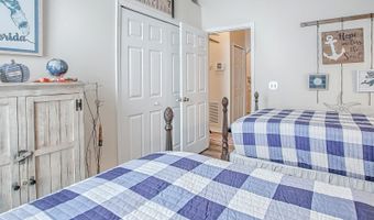 926 DEKLEVA Dr, Apopka, FL 32712