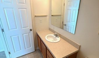 330 Root Rd, Barre, MA 01005