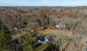 2844 Whippoorwill Ln, Ann Arbor, MI 48103