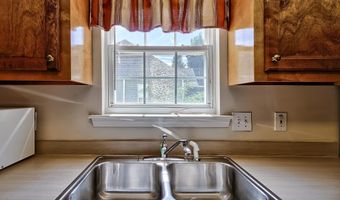 1000 Hampton Crest Dr, West Columbia, SC 29170