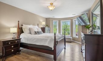 212 Oak Hill Rd, Barrington, NH 03825