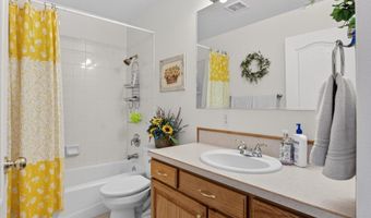 5470 Shenandoah Dr, Chubbuck, ID 83202