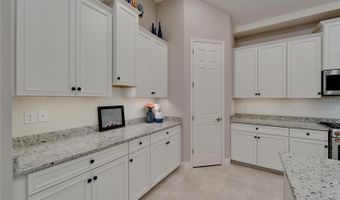 6507 MAIDEN SEA Dr, Apollo Beach, FL 33572