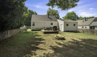 28 Rowe Pl, Bristol, CT 06010