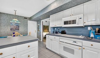 29 Ormont Ln, Aberdeen, NJ 07747