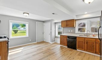 42448 N Lake Ave, Antioch, IL 60002
