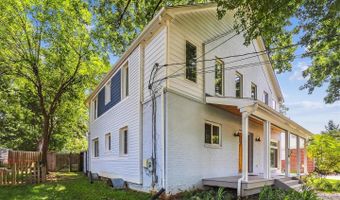 9819 PARKWOOD Dr, Bethesda, MD 20814