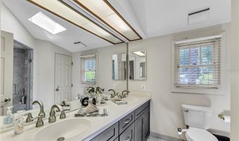 55342 CLAIRE St, Astor, FL 32102