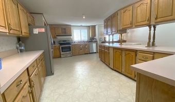 98609 CAMELLIA Dr, Brookings, OR 97415