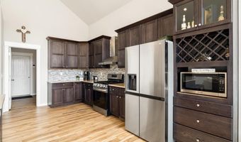 2200 LEDOUX Dr, Cheyenne, WY 82007