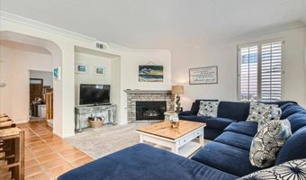 1382 Sparrow Rd, Carlsbad, CA 92011